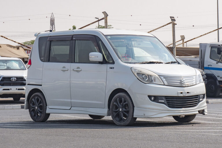 Suzuki Solio Model 2014