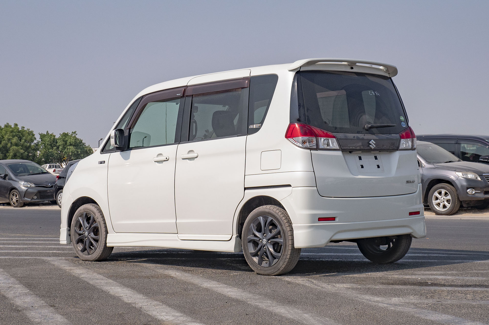 
								Suzuki Solio Model 2014 full									