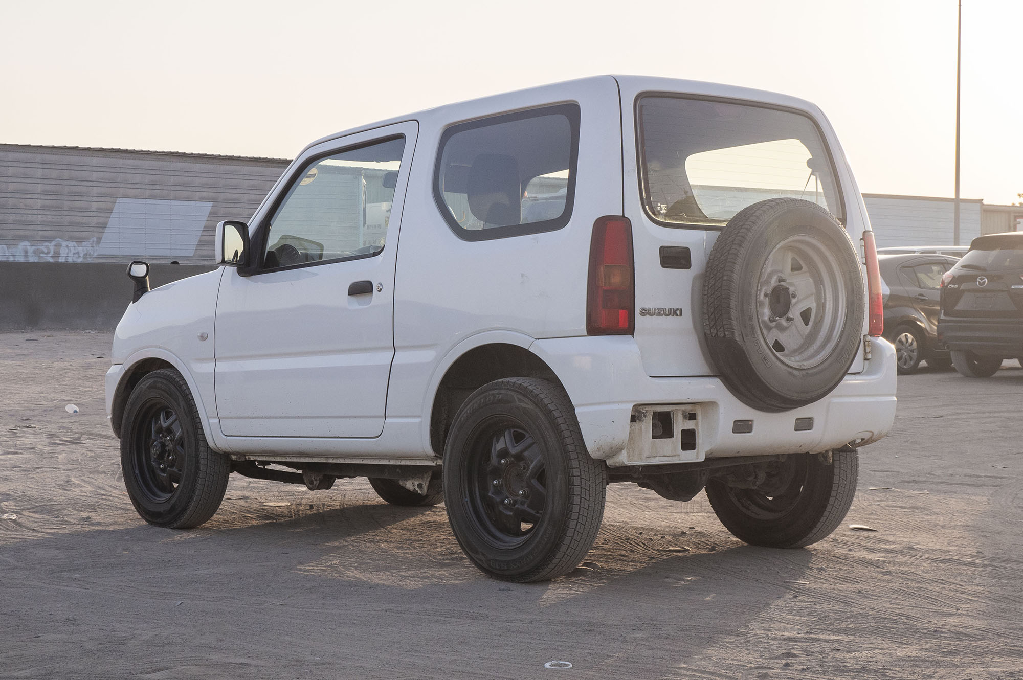 
								Suzuki Jimny Model 2017 full									