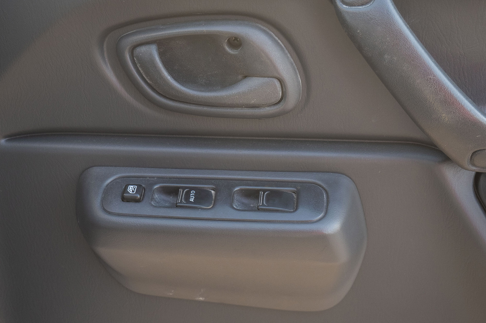 
								Suzuki Jimny Model 2017 full									