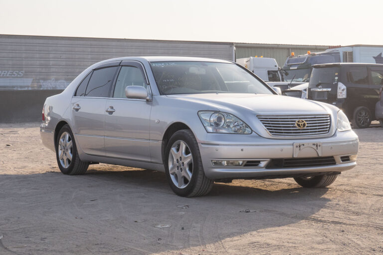 Toyota Celsior C Model 2005